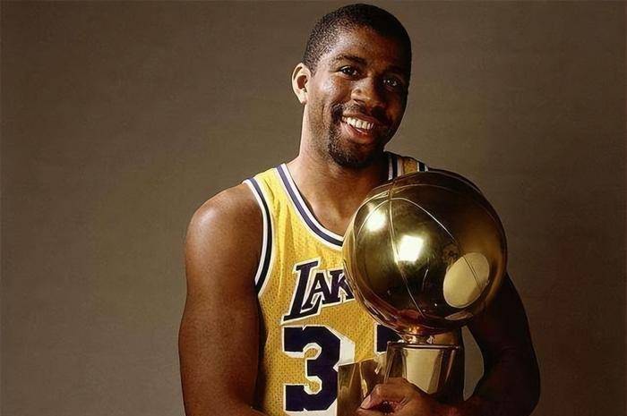 NBA各队历史第一人，那些扛起球队的灵魂人物