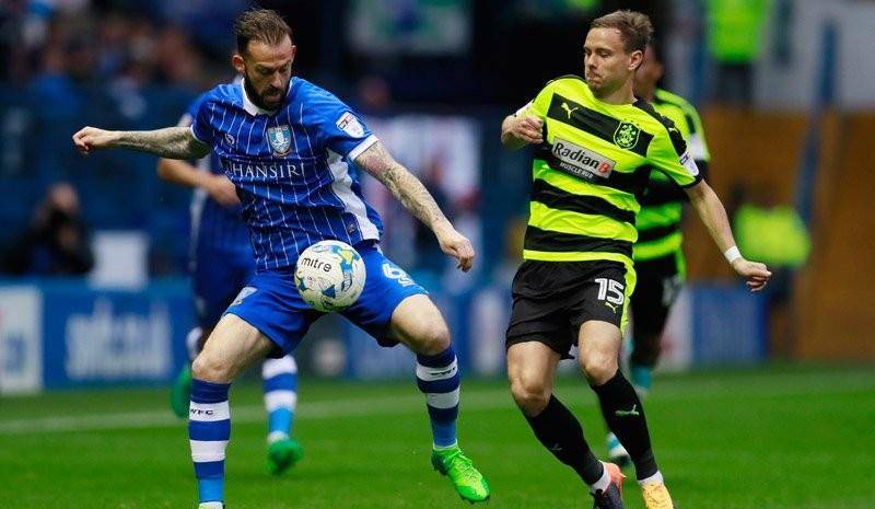哈德斯菲尔德 vs 雷丁，一场足球对决的激情碰撞